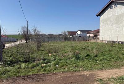 Teren de 600 mp, în Lazu - 5