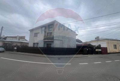 Casă cu 3 camere cu Teren 111 Mp în Tăbăcari - 16