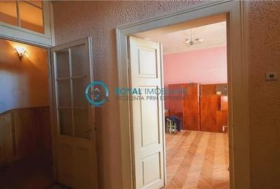 Royal Imobiliare - Vanzare imobil + teren zona Centrala - 6