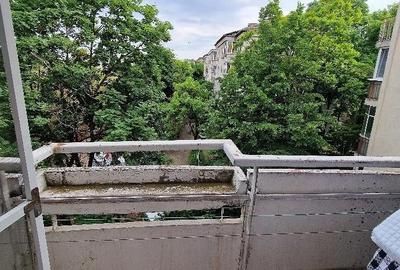 Apartament cu 4 camere decomandat în Mircea cel Bătrân - 2