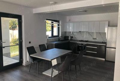 Casă cu Teren 500 Mp în Central - 5