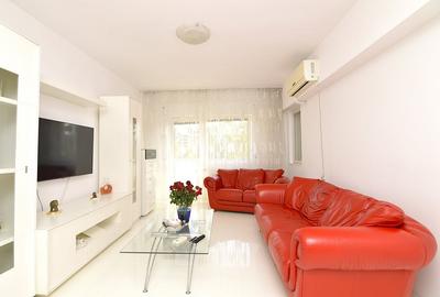 INCHIRIERE APARTAMENT 2 CAMERE BD. UNIRII - PIATA UNIRII - 7