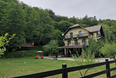 Pensiunea Turistica Cheile Cetatii - Rasnov - 730.000 euro - 2