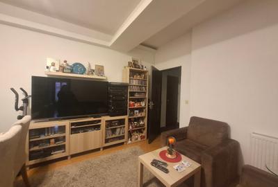 Apartament cu 2 camere semidecomandat, mobilat în Prelungirea Ghencea
