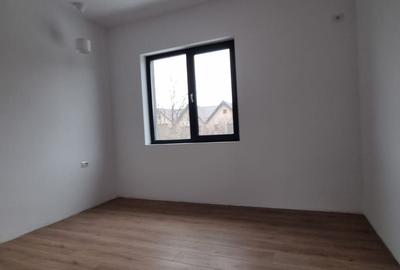 Casă cu 4 camere cu Teren 170 Mp în Prelungirea Ghencea - 39