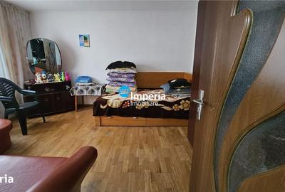 Casă cu 4 camere cu Teren 250 Mp în Bârnova - 2