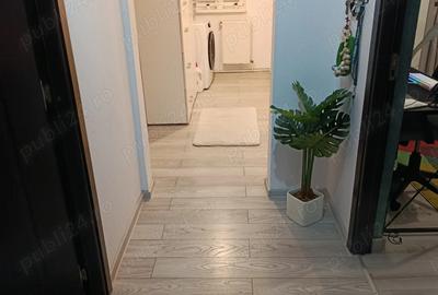 Apartament cu 3 camere decomandat în Dâmbu Pietros - 3