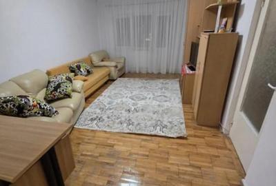 Apartament cu 2 camere decomandat, mobilat în Faleza Nord