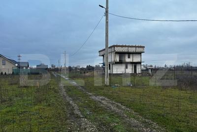 Teren de 425 mp, în Central