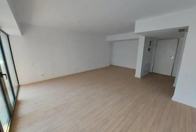 Apartament cu 3 camere decomandat în 13 Septembrie - 2