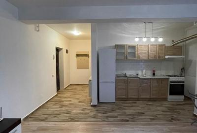 Apartament cu 2 camere decomandat în Roșu - 2