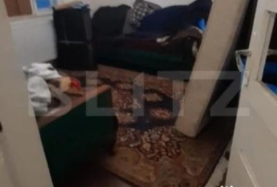 Casă cu 5 camere cu Teren 2348 Mp în Găești - 2