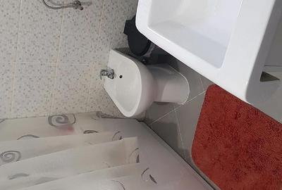 Casă cu Teren 900 Mp în Central - 4