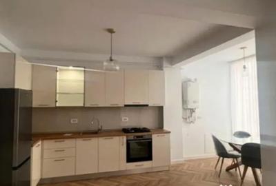 Apartament cu 2 camere, mobilat în Central - 6