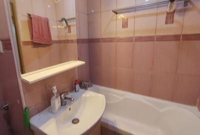 Garsonieră decomandată, mobilată în Astra - 8