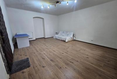 Apartament 2 camere cu multiple destinatii 15 Noiembrie - 7