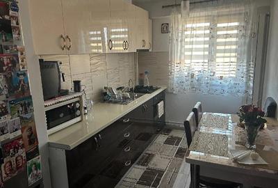 Apartament cu 2 camere decomandat în Sud - 1