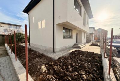 Casă individuală cu 5 camere cu Canalizare în Sud - 3