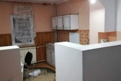 Apartament cu 2 camere decomandat în Central - 2