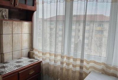 Apartament cu 2 camere nedecomandat în Central - 4
