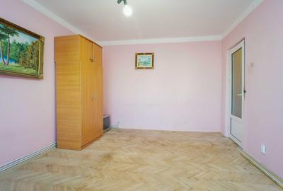 Apartament cu 4 camere decomandat în Dacia - 2