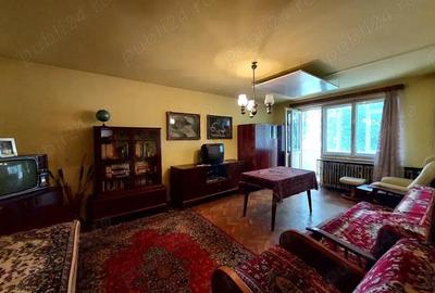 De vanzare apartament 3 camere, Deva 80 mp str. Titu Maiorescu, parter - 12