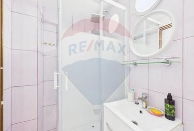 Apartament cu 4 camere semidecomandat, mobilat în 13 Septembrie - 10
