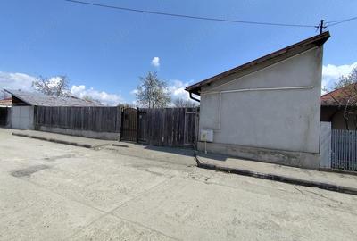 Casă cu Teren 627 Mp în Central - 3