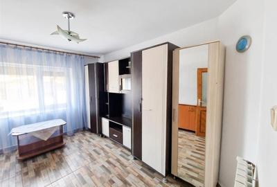 Casă cu 2 camere cu Teren 358 Mp în Episcopia Bihorului - 6