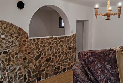 Casă cu 3 camere în Cobătești - 13