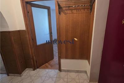 Apartament cu 2 camere decomandat în Micro 14 - 4