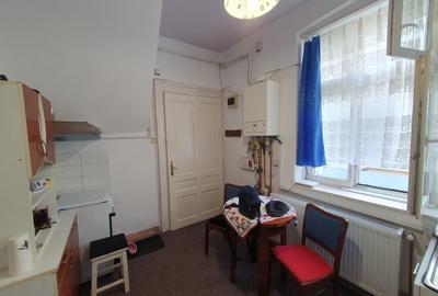 Str. Lunga, garsoniera  mobilata, 225 euro - 4