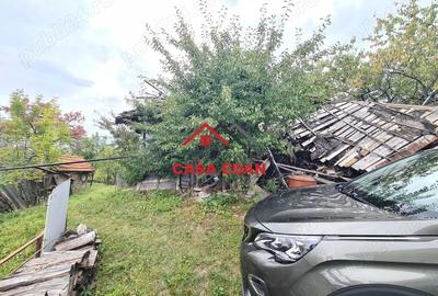 Casă cu Teren 1671 Mp în Șotrile - 10