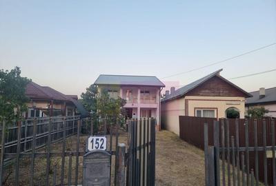 Casă cu 5 camere cu Teren 2875 Mp în Sadina - 1