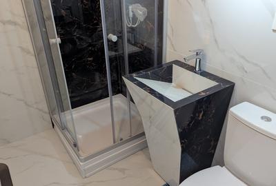 Apartament cu 3 camere decomandat în Berceni - 9