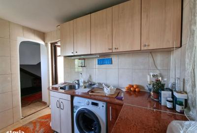 Casă cu 5 camere cu Canalizare în Brănești - 7