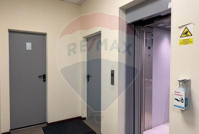 Spațiu comercial - Clădire birouri de închiriat, modernă, disponibilă - 14