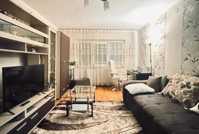 Apartament cu 3 camere decomandat în Lunei - 3