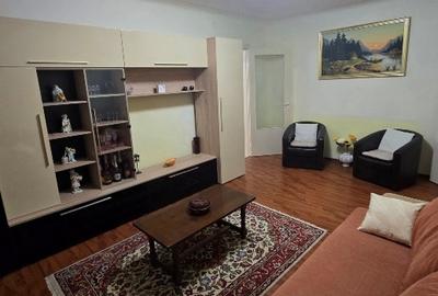 Apartament cu 2 camere semidecomandat, mobilat în Craiovița Nouă - 1