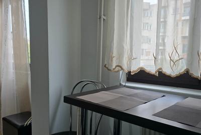 Apartament 1 camera in Deva, zona Horia, et 3 - 7