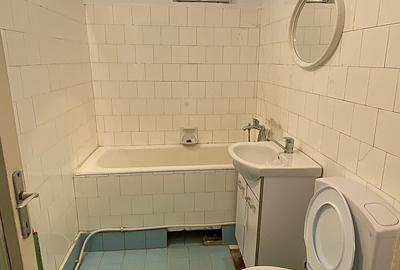 Apartament cu 2 camere semidecomandate , etaj 3 din 3 - Gruia , zona stadion CFR - 8