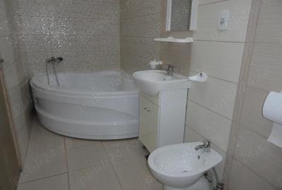 Apartament 3 camere etaj 1 zona centrala, aproape de Teatru, 149 mp, renovat complet - 3