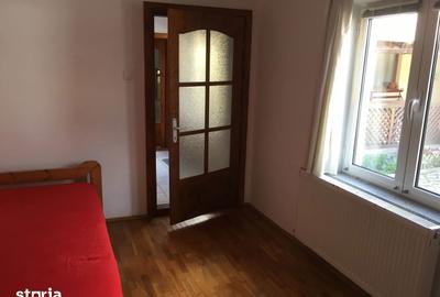 Casă cu 2 camere cu Teren 120 Mp în Steaua - 1