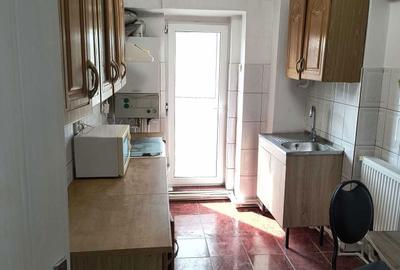 Apartament cu 3 camere decomandat în Păcurari - 5