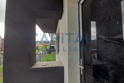 Casă individuală cu 4 camere cu Canalizare în Dezmir - 6