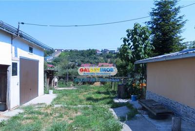 Curtesti, Botosani , Teren generos cu casa si anexa! - 1