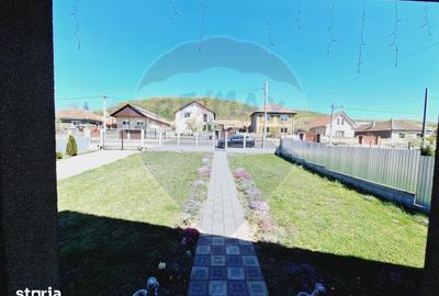 Casă cu 5 camere cu Teren 2100 Mp în Hidiș - 2