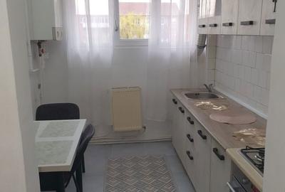 Apartament cu 2 camere semidecomandat în Central - 3