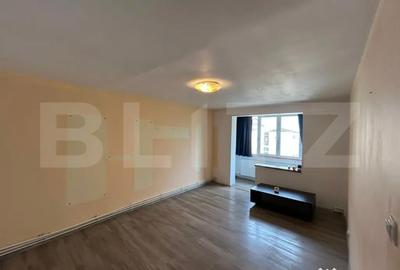 Apartament cu 3 camere decomandat în Independenței - 4