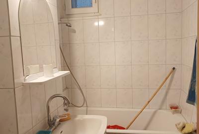 Apartament cu 3 camere semidecomandat în Obor - 13